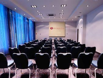 Ramada Hotel And Spa Yekaterinburg