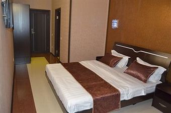 Hotel Golden House