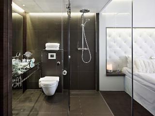 Hotel Riverton