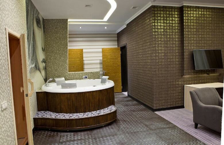 Kiroff Hotel
