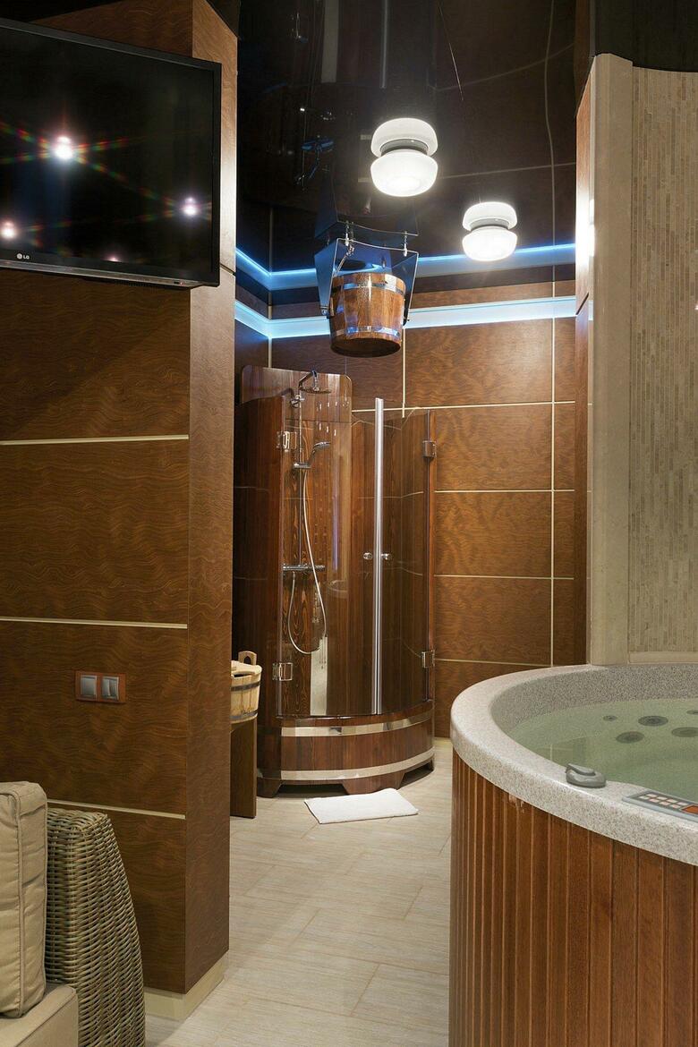 Iris Art Hotel