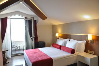 Veyron Hotels