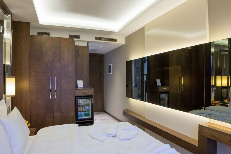 The Biancho Hotel Pera