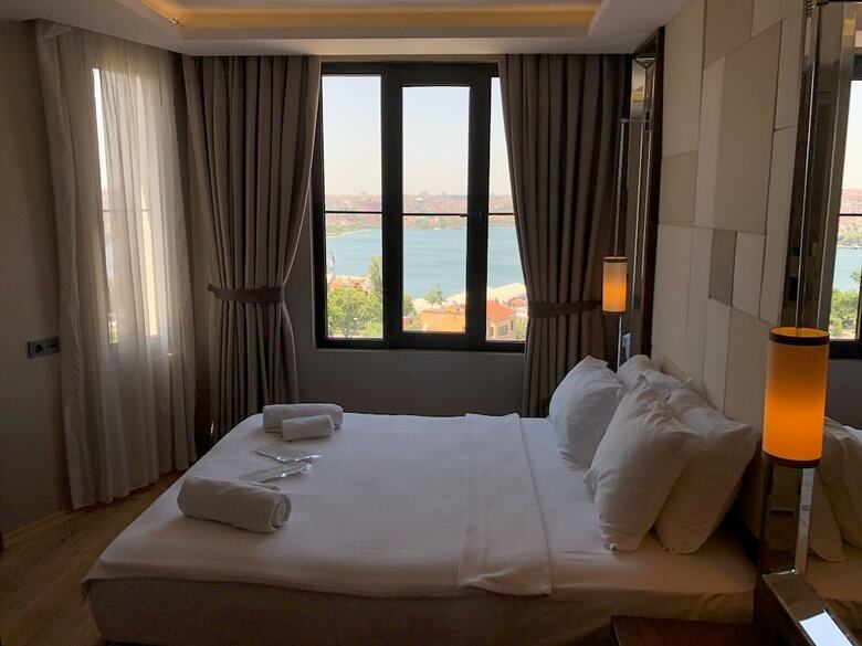 The Biancho Hotel Pera