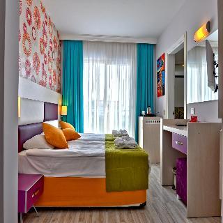 Hotel Ramada Resort Side