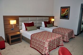 Grand Asya Hotel