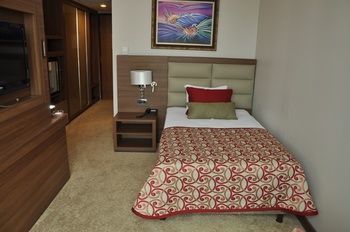 Grand Asya Hotel