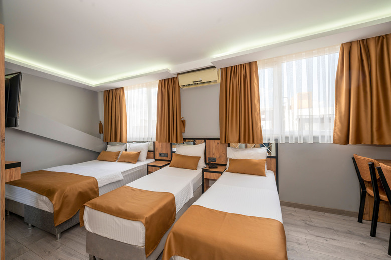 Vizyon City Hotel