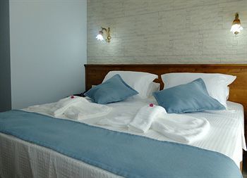 Infinity Boutique Hotel
