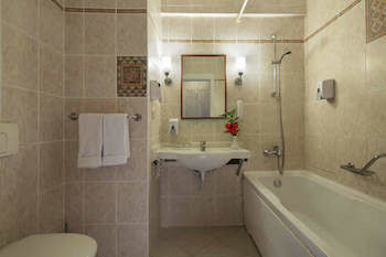 Larissa Vista Hotel