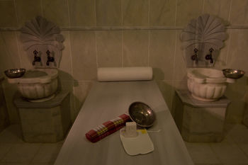 Daima Biz Hotel