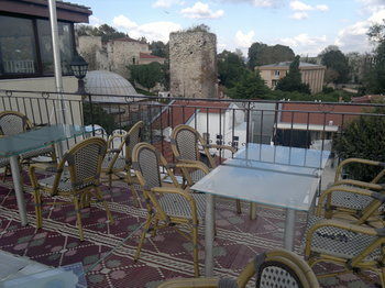 Emre Hotel