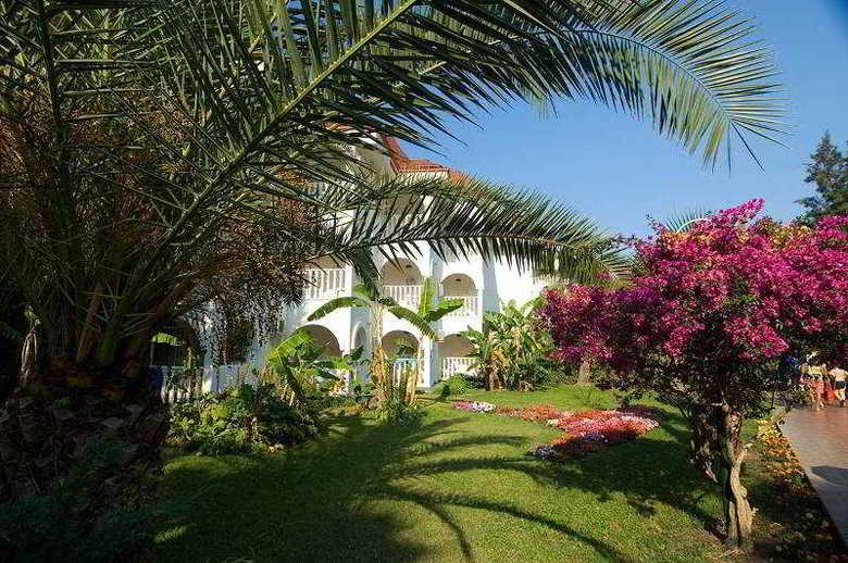 Hotel Sailors Beach Club