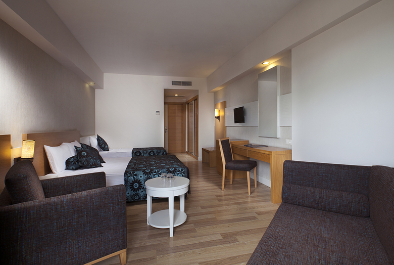 Diamond Beach Hotel