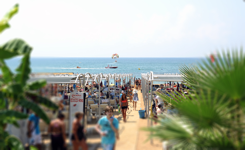 Diamond Beach Hotel