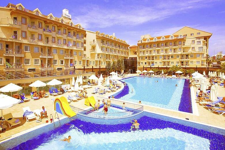Diamond Beach Hotel