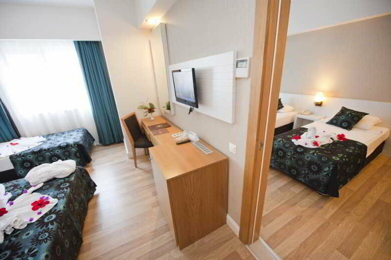 Diamond Beach Hotel