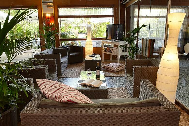 Hotel Bell Repos