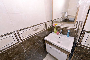 Oliva Hotel