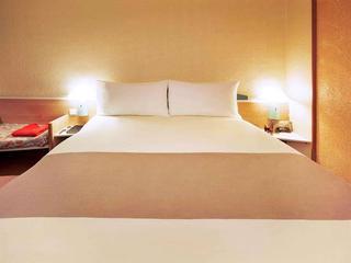 Ibis Melun Hotel