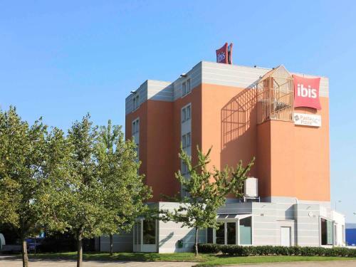 Hotel Ibis Lyon Sud Chasse Sur Rhone