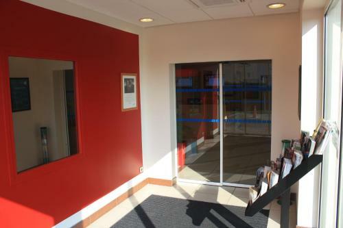 Hotel Ibis Lyon Sud Chasse Sur Rhone