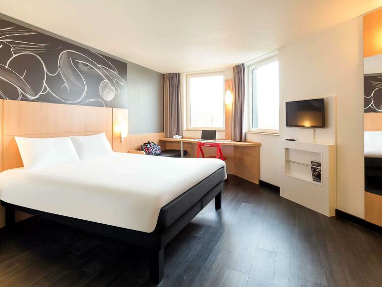 B&B Hotel Orly Rungis A�roport