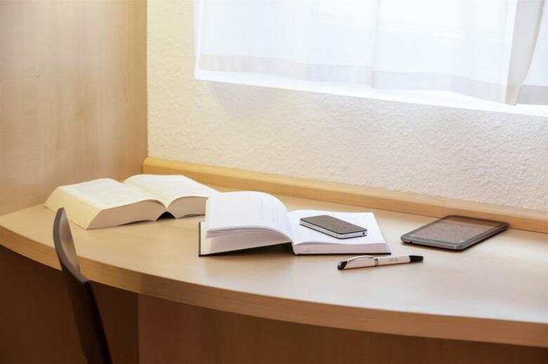 B&B Hotel Orly Rungis A�roport
