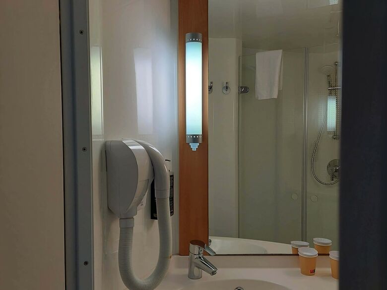 B&B Hotel Orly Rungis A�roport