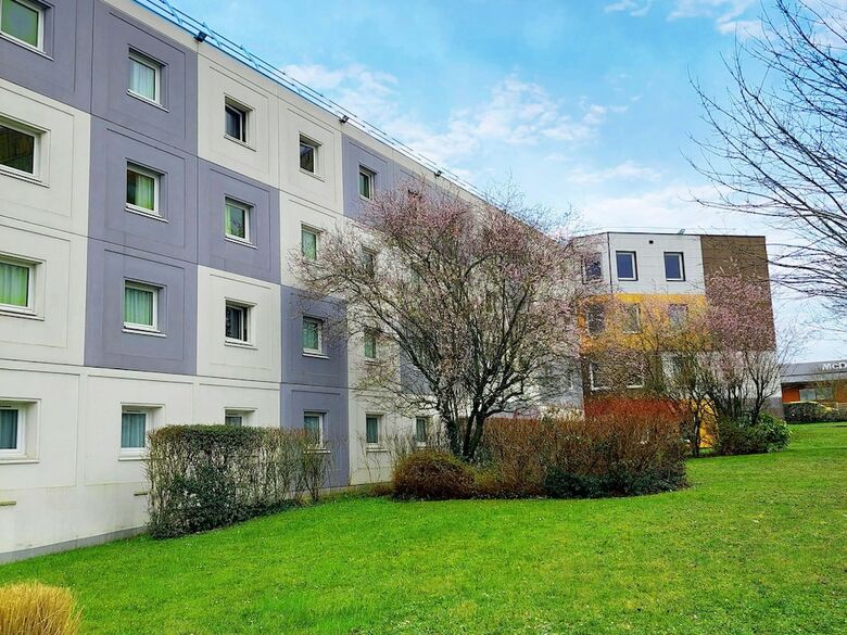 B&B Hotel Orly Rungis A�roport