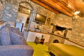 Apartamento Avgonima All Seasons Hotel