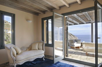 Aparthotel Aegea Blue Cycladic Resort