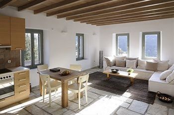 Aparthotel Aegea Blue Cycladic Resort