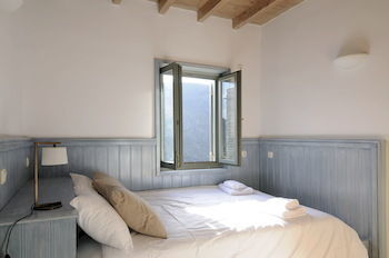 Aparthotel Aegea Blue Cycladic Resort