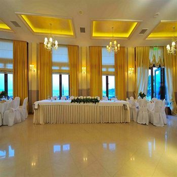 Hotel Tosca Beach Bungalows