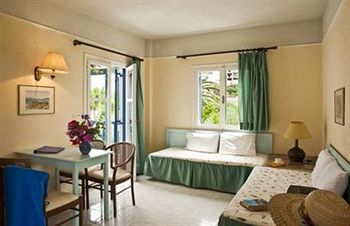 Hotel Villea Village