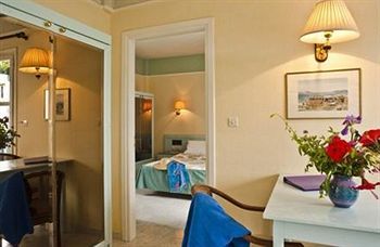 Hotel Villea Village