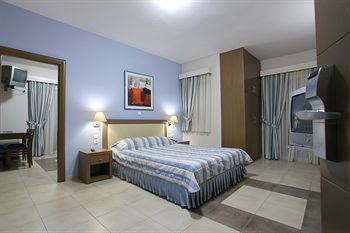 Aparthotel Philoxenia Hotel