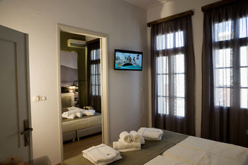 Hotel Elia Ntaliani Suites