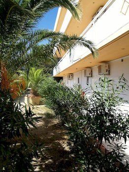Hotel Gnest Apartments