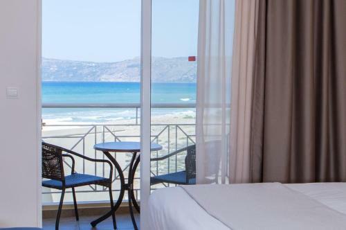 Sunny Bay Hotel