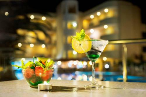 Sunny Bay Hotel