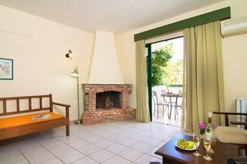 Trefon Hotel Apartments And Suites