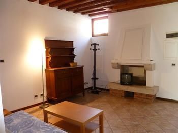 Venicein Apartments