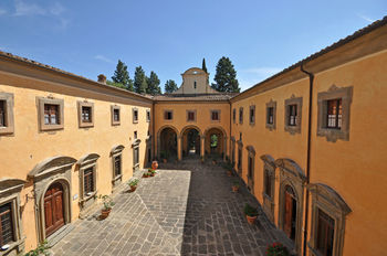 Villa Castello Di Montegufoni