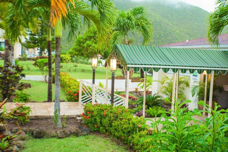 Mount Nevis Hotel And Beach Club
