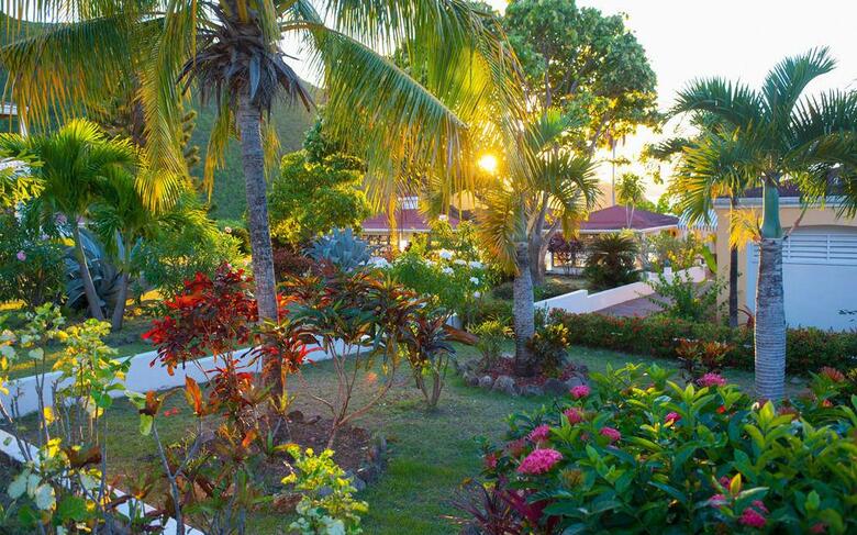 Mount Nevis Hotel And Beach Club