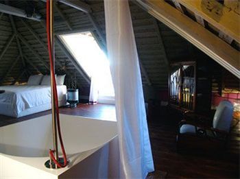 Villa Squires Estate