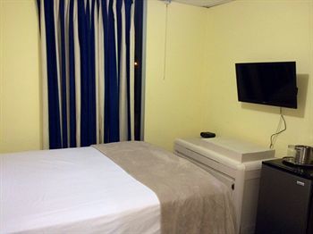 Hotel Airport Suites Limited