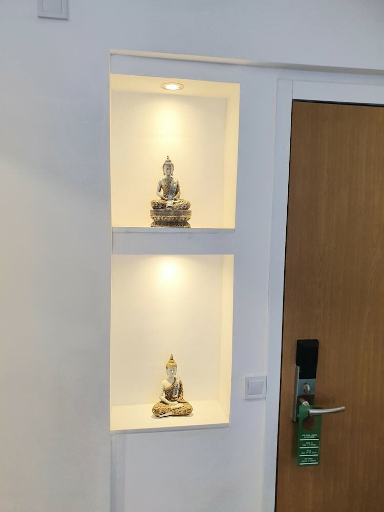 Hotel Zen Airport
